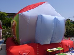 カラフルで会場でも目立つふわふわ