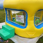 パラグライダー大会のキッズコーナーにふわふわをレンタル!in新潟県上越市