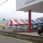 自動車ディーラーの夏の大感謝祭にふわふわをレンタル!in富山県富山市