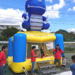 ふわふわを自動車部品メーカーの社内秋祭り会場にレンタル!in岡山県真庭市